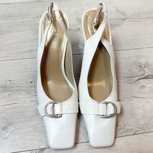 Stuart Weitzman White Leather Slingback Heels with Buckle Detail – Size 7.5